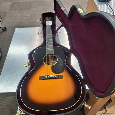 Store Special Product - Martin Guitars - CEO-7